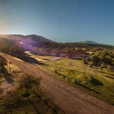 El 44 Reserva Natural De Tiempo Libre Villa Capilla del Monte Kültér fotó