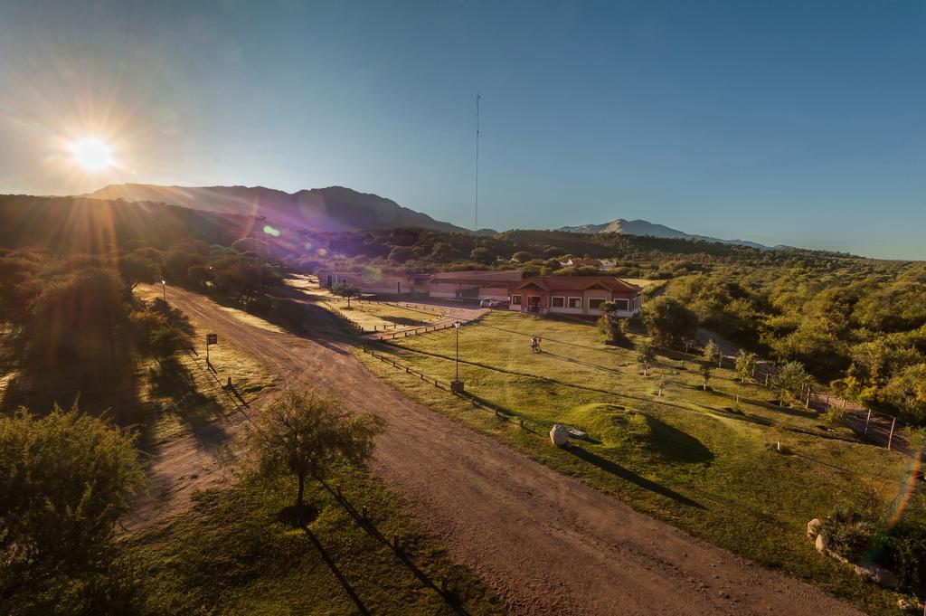 El 44 Reserva Natural De Tiempo Libre Villa Capilla del Monte Kültér fotó